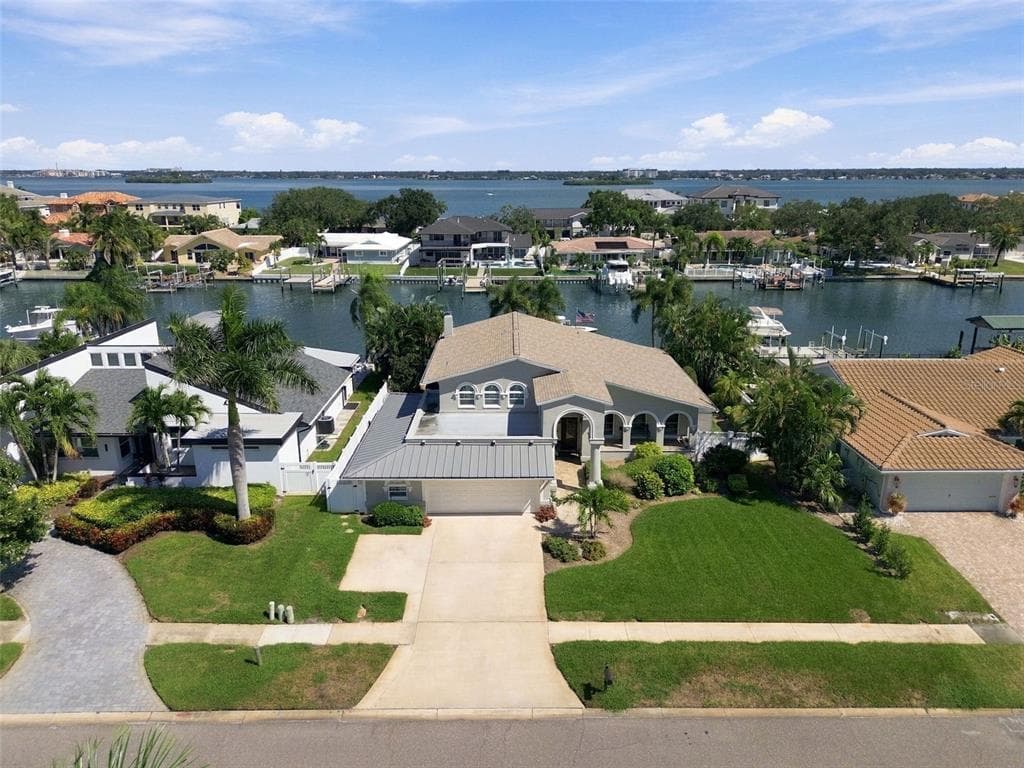 707 SNUG ISLAND 1