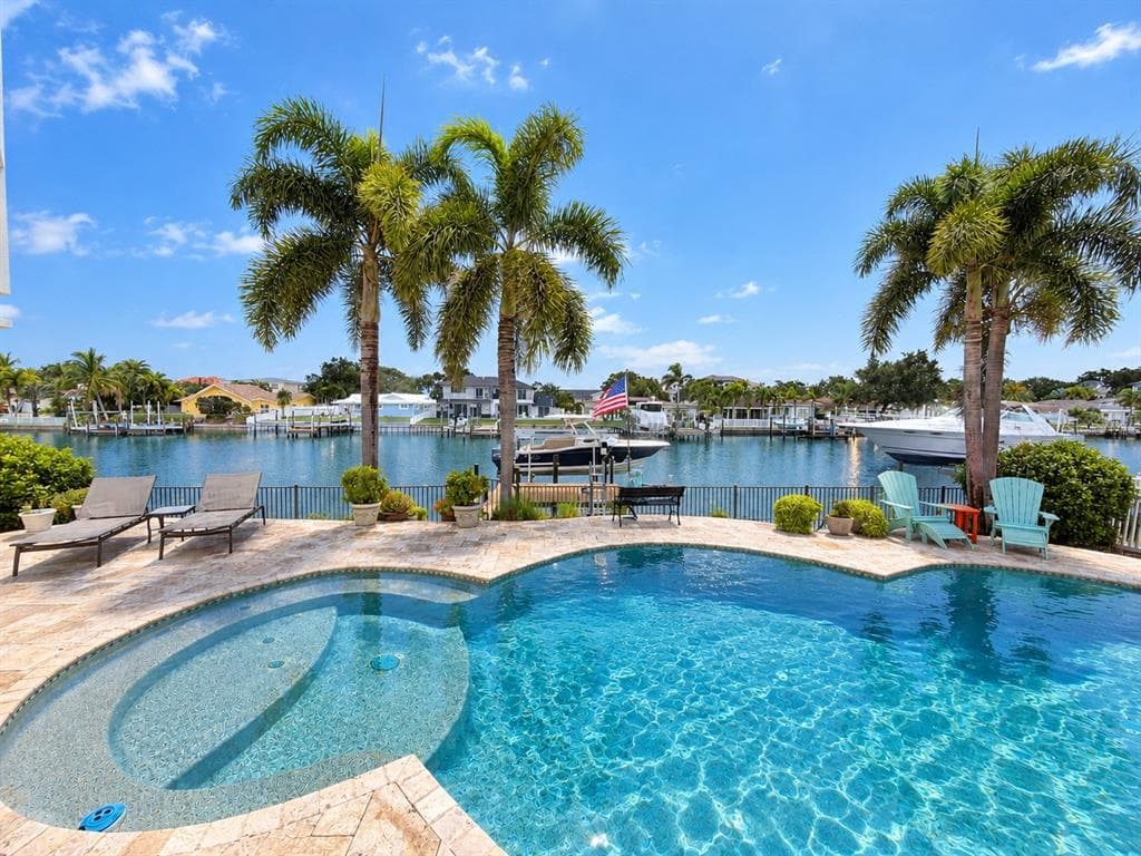 707 SNUG ISLAND 5
