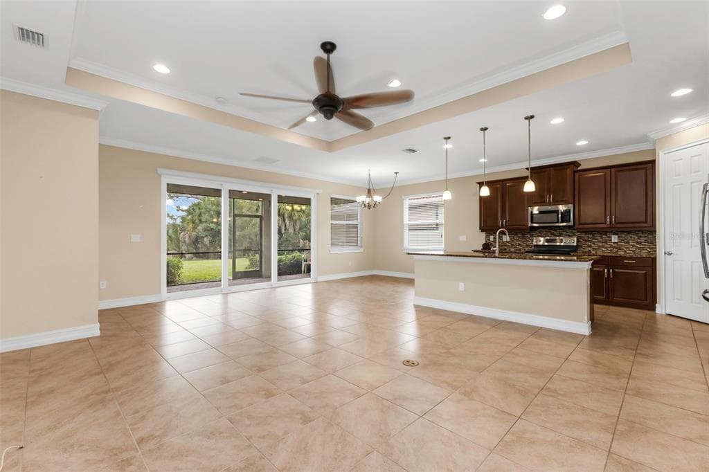 19064 BILLFISH AVENUE photo 12