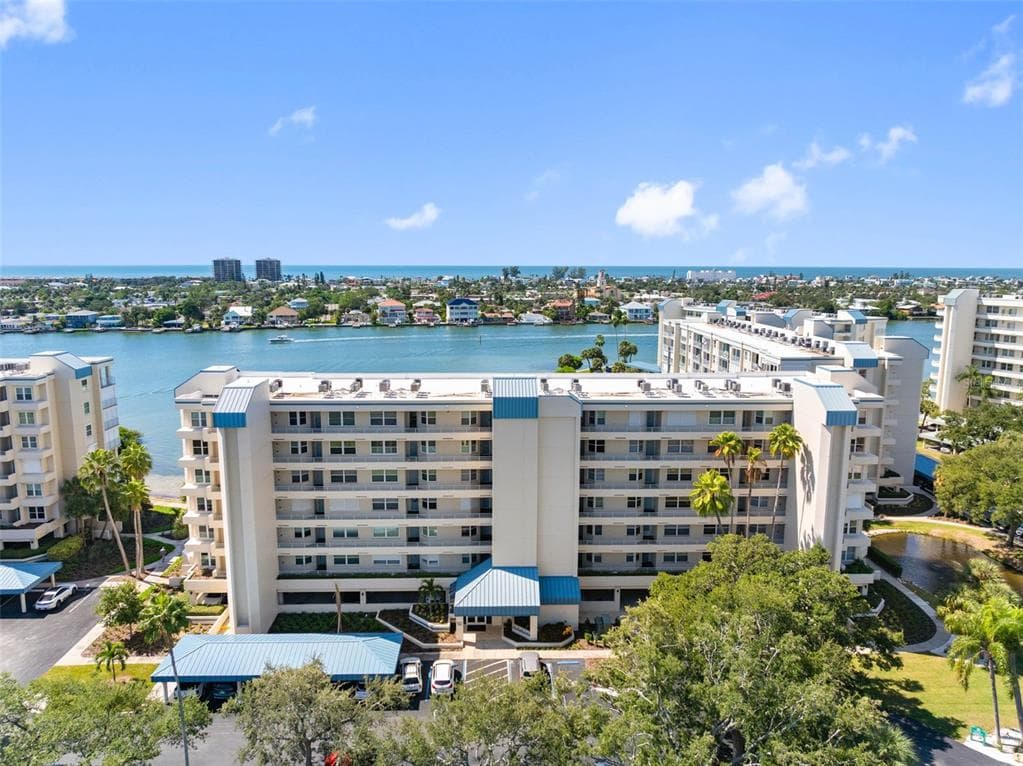 7902 SAILBOAT KEY BOULEVARD S 407 photo 9