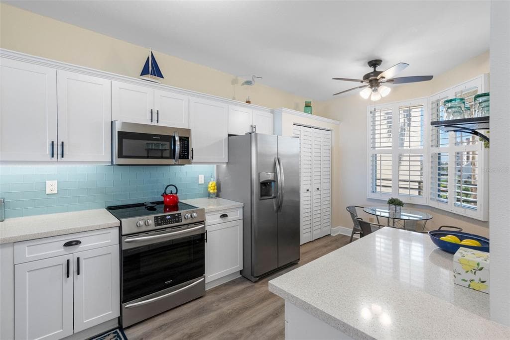 7902 SAILBOAT KEY BOULEVARD S 407 photo 14