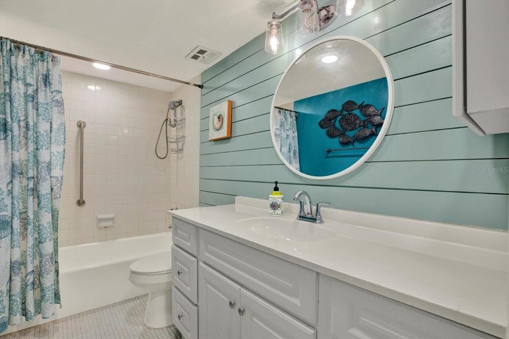 420 64TH AVENUE 507 photo 22