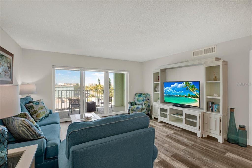 420 64TH AVENUE 507 photo 14