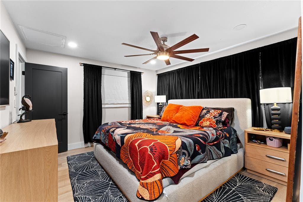 4785 BUTTERFLY PLACE NE photo 20