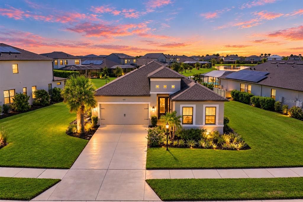 9291 STARRY NIGHT AVENUE photo 1