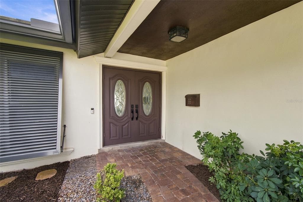 2078 NE MONTANA AVENUE NE photo 11