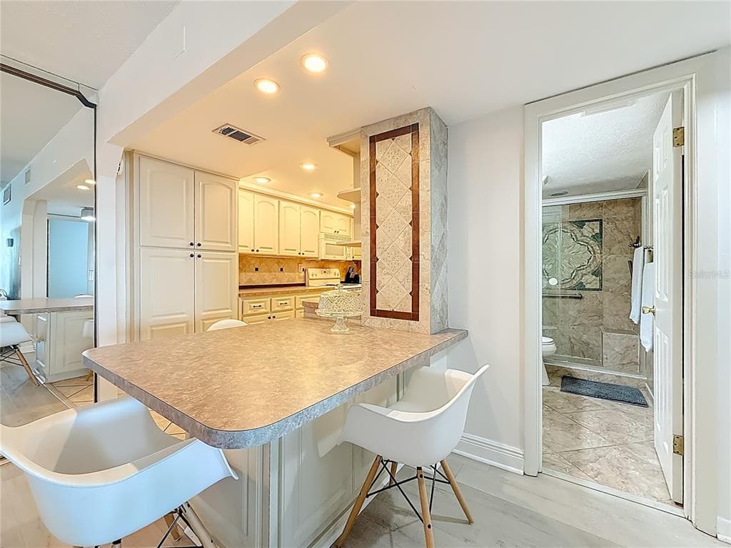 400 64TH AVENUE 1204 photo 13