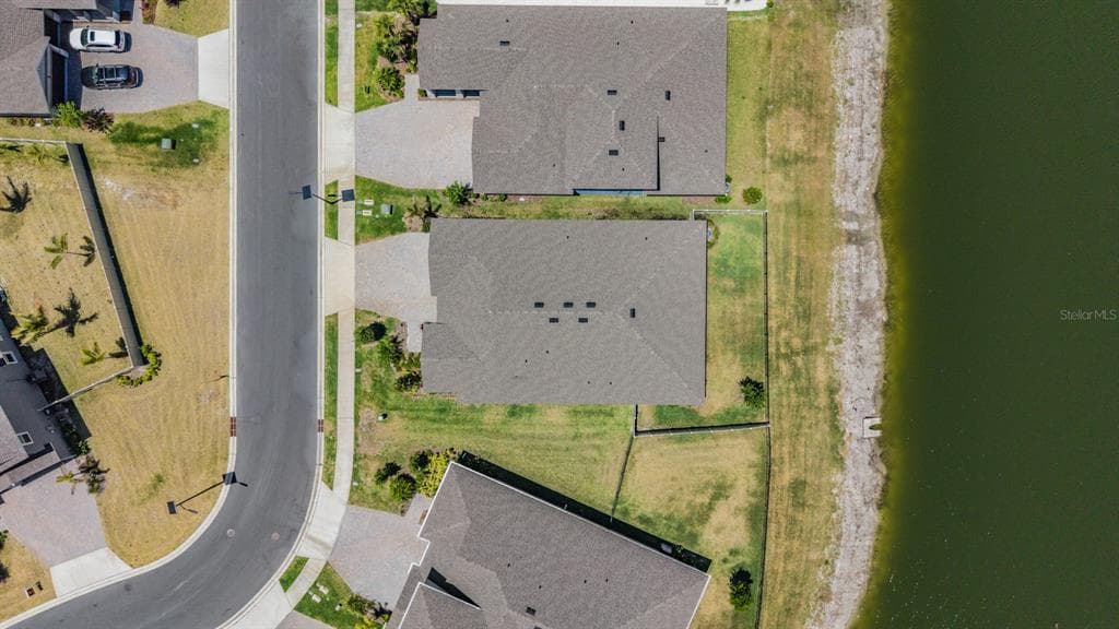 7474 SEA MANATEE STREET photo 7