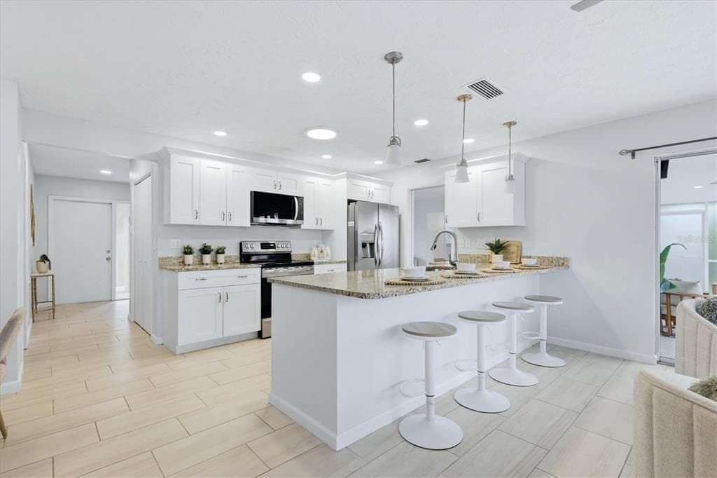 1010 MALIBU COURT photo 12