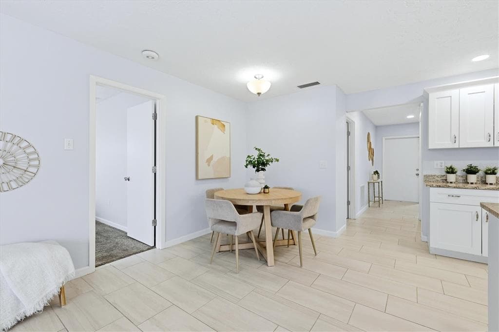 1010 MALIBU COURT photo 15