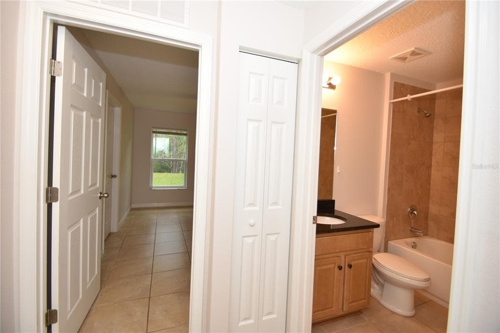 34 RENSHAW DRIVE photo 23