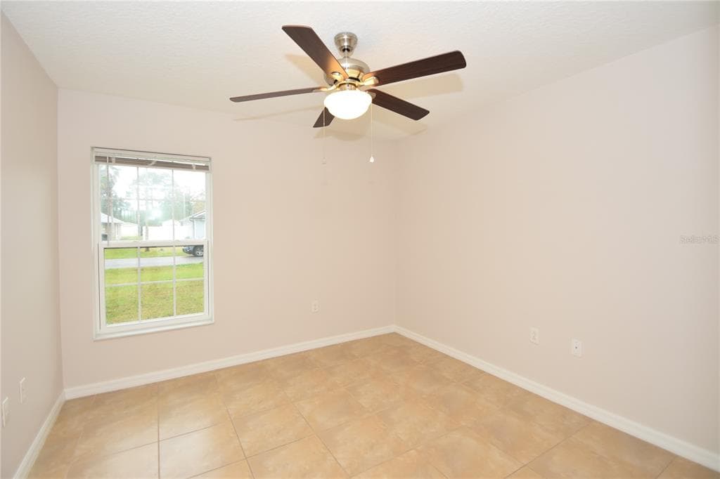34 RENSHAW DRIVE photo 17