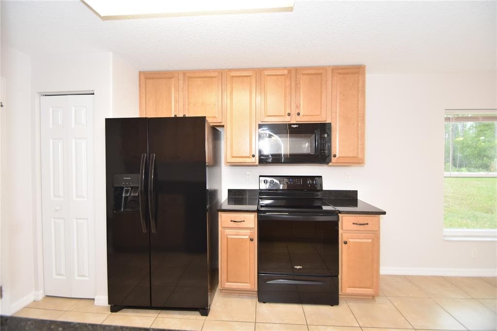 34 RENSHAW DRIVE photo 10