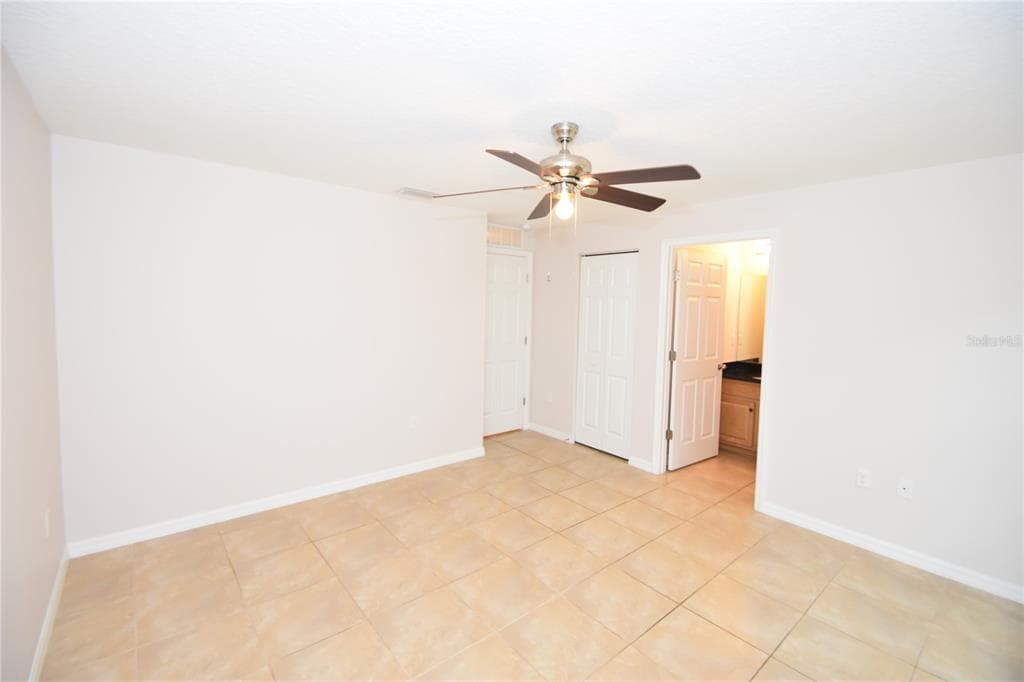 34 RENSHAW DRIVE photo 25