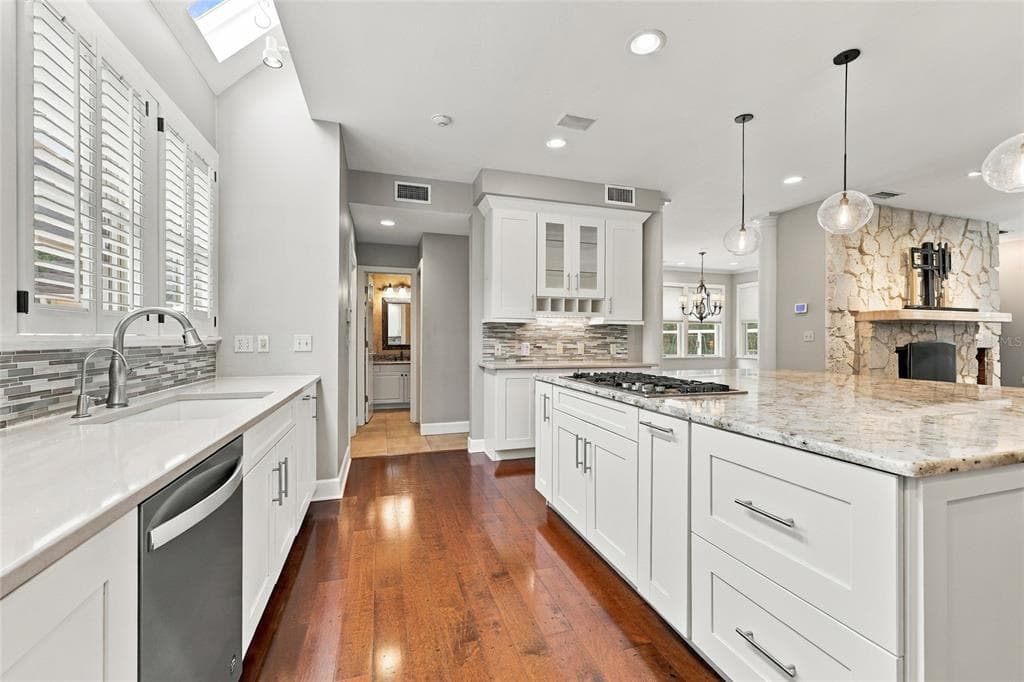6109 NW 60TH PLACE photo 20