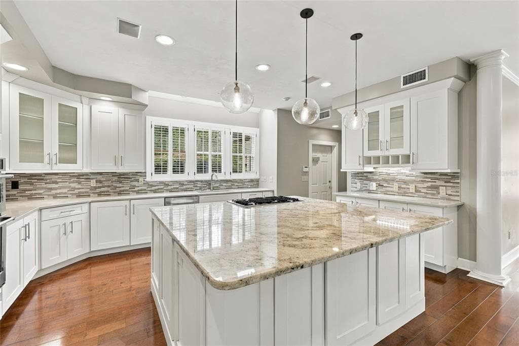 6109 NW 60TH PLACE photo 18