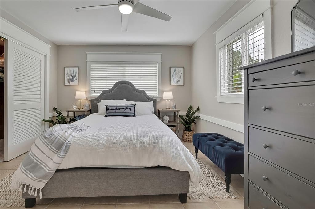 16 BEACH LANE 101 photo 22