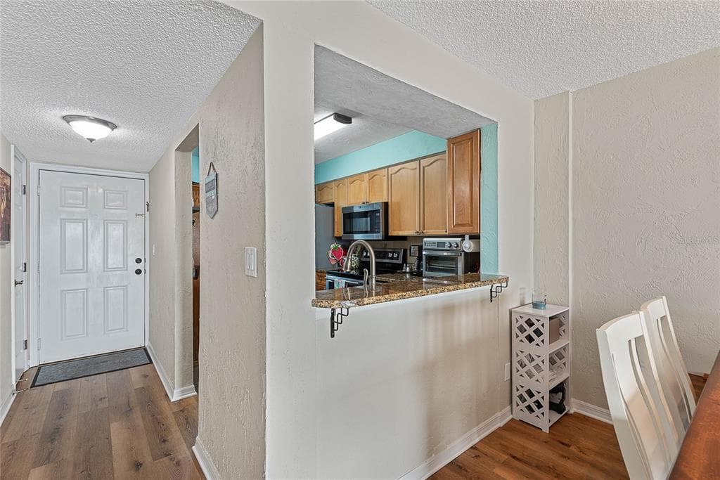 145 N HALIFAX AVENUE 310 photo 7