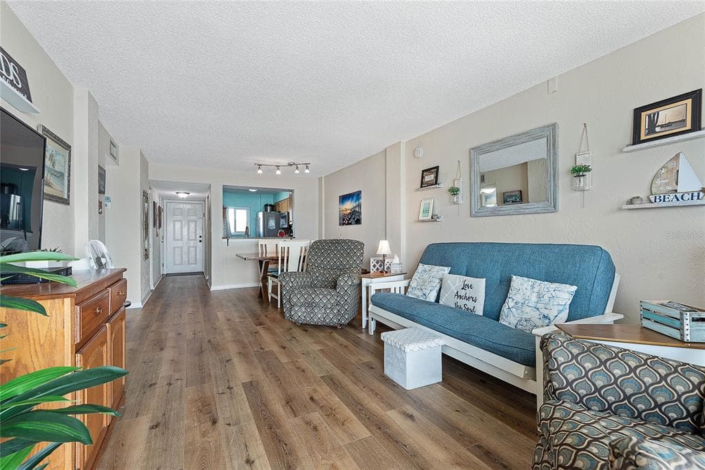 145 N HALIFAX AVENUE 310 photo 19