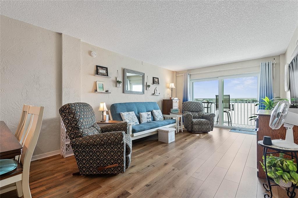 145 N HALIFAX AVENUE 310 photo 21