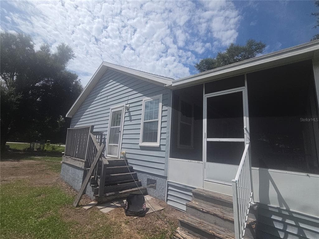 4450 POLK CITY ROAD photo 6