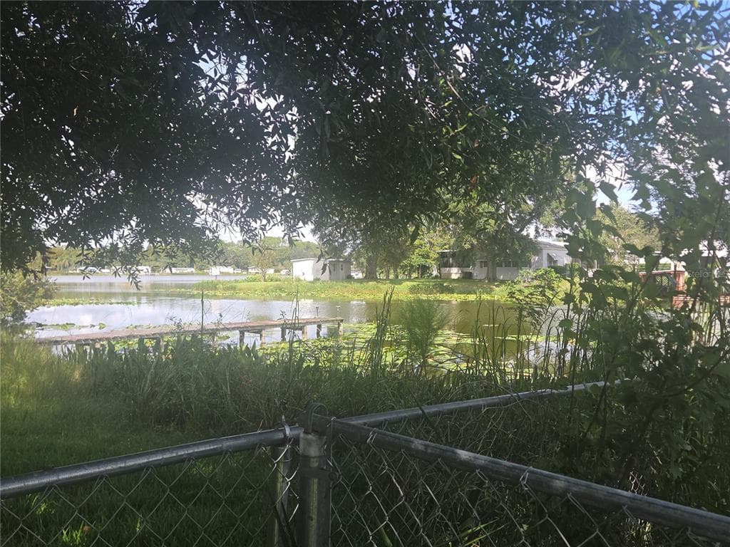 4450 POLK CITY ROAD photo 13