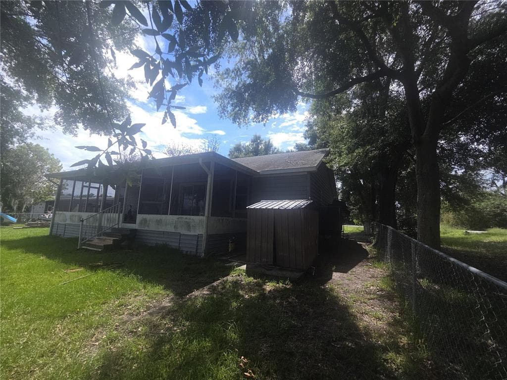 4450 POLK CITY ROAD photo 12