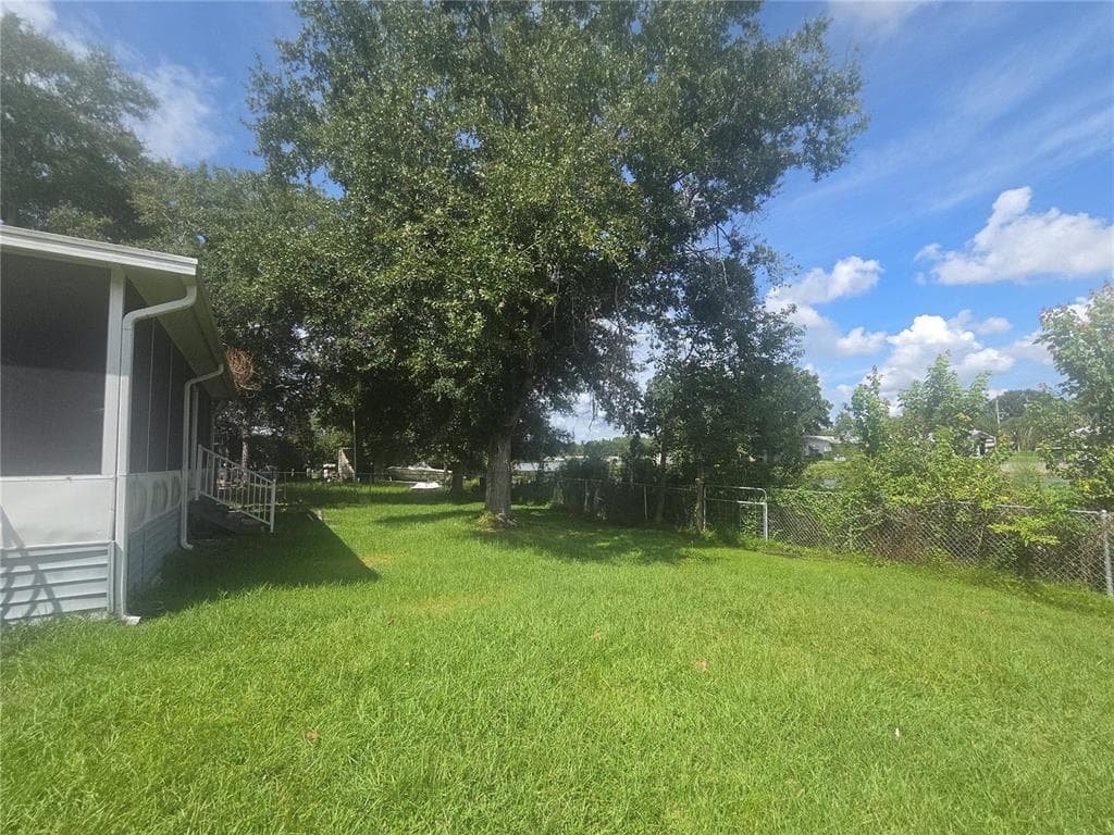 4450 POLK CITY ROAD photo 7