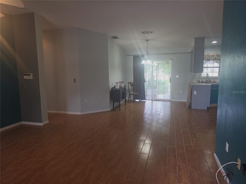 4450 POLK CITY ROAD photo 15