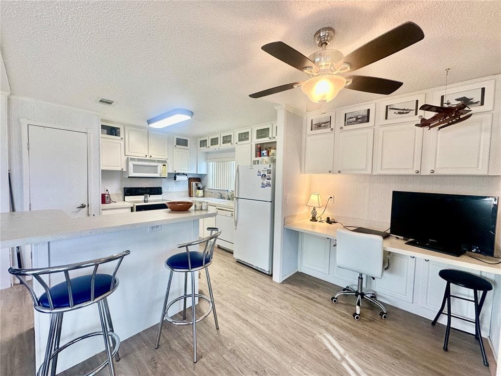 131 BONNIE DRIVE photo 13