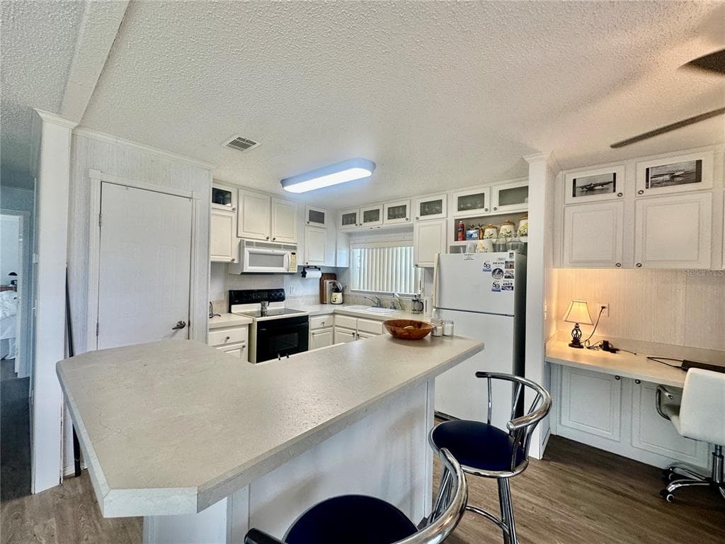 131 BONNIE DRIVE photo 12