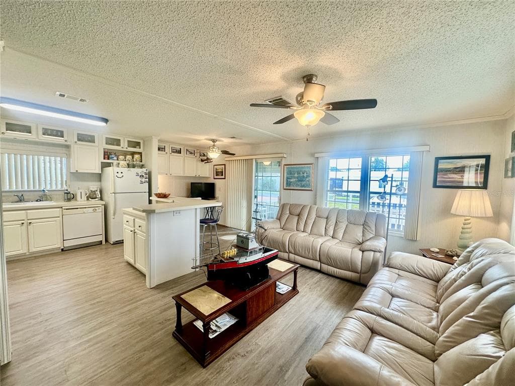 131 BONNIE DRIVE photo 7