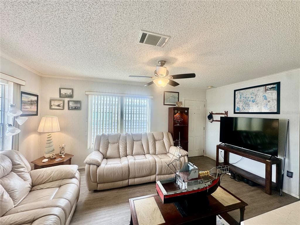 131 BONNIE DRIVE photo 9