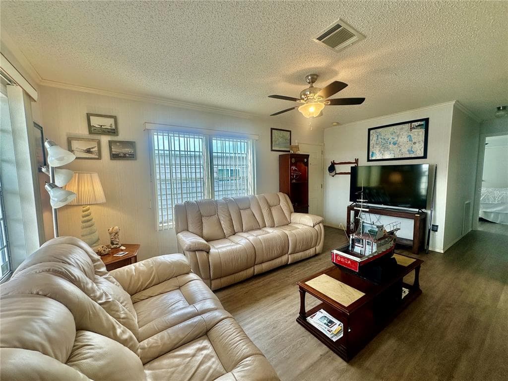 131 BONNIE DRIVE photo 10