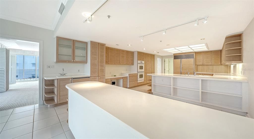 2550 HARBOURSIDE DRIVE 334 photo 22