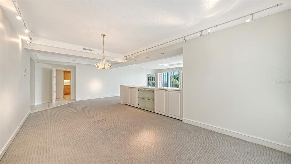 2550 HARBOURSIDE DRIVE 334 photo 18