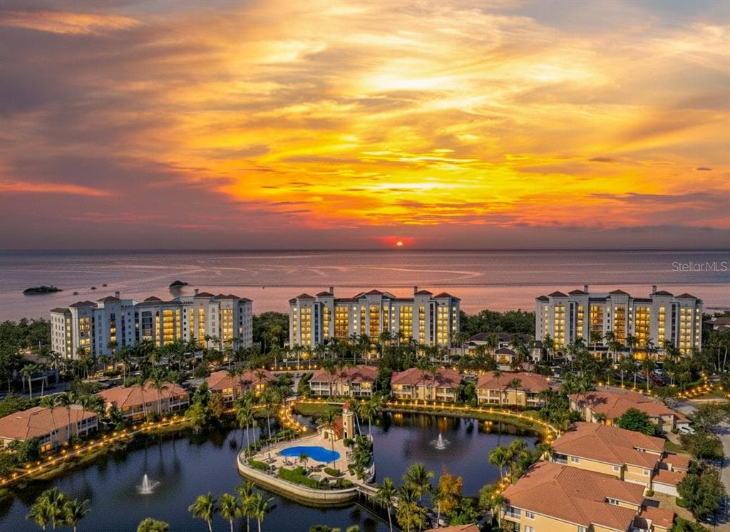 3329 SUNSET KEY CIR 301 photo 1