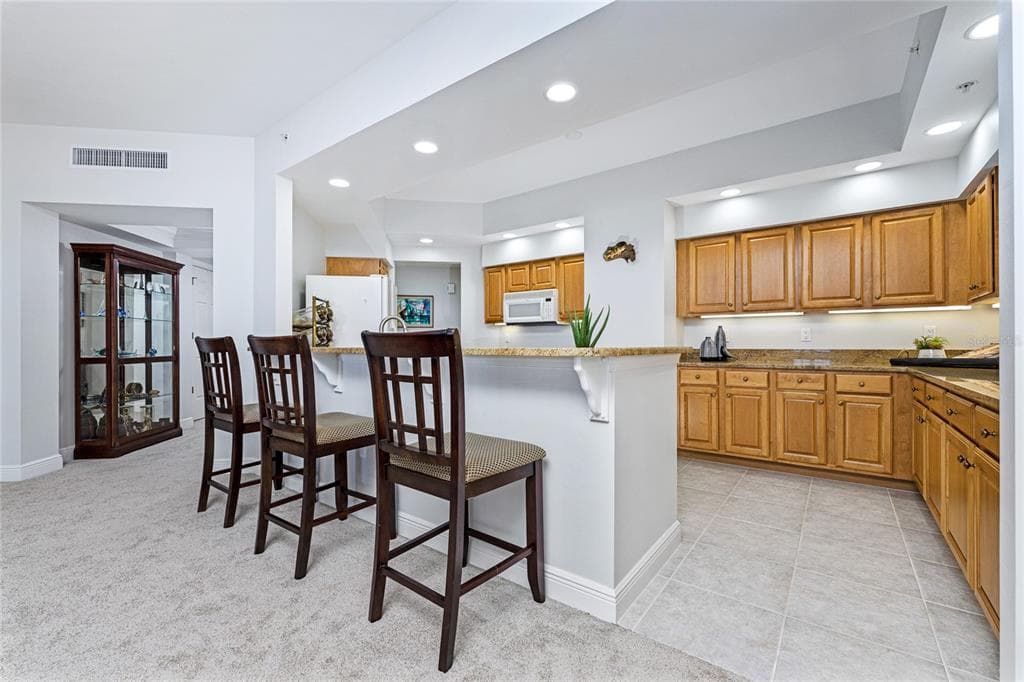 3329 SUNSET KEY CIR 301 photo 14