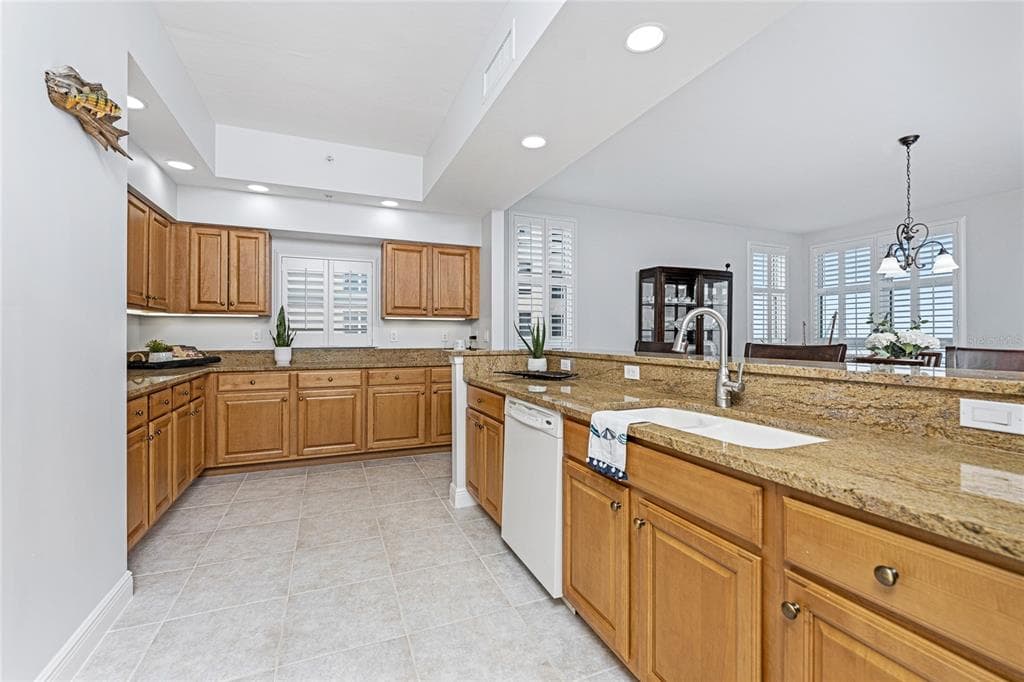 3329 SUNSET KEY CIR 301 photo 11