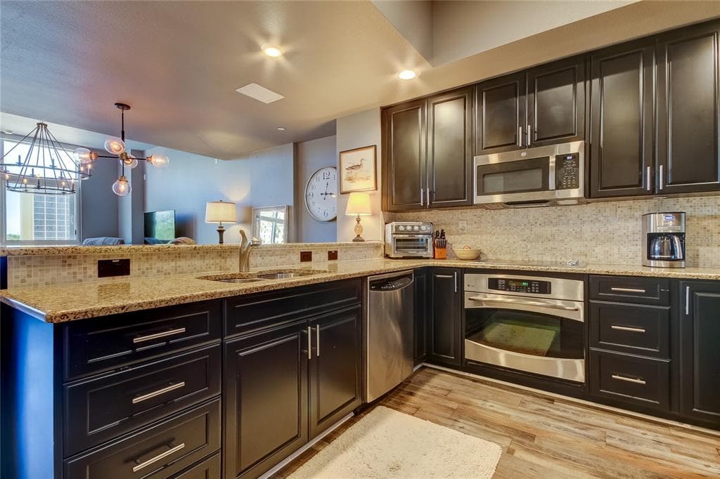 331 CLEVELAND STREET 317 photo 16
