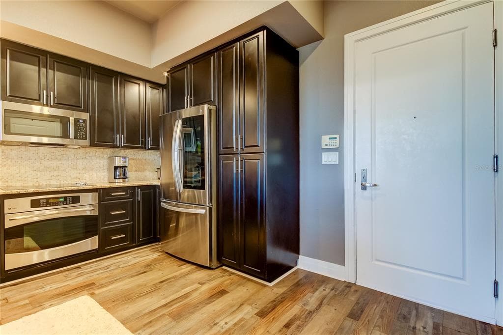 331 CLEVELAND STREET 317 photo 19