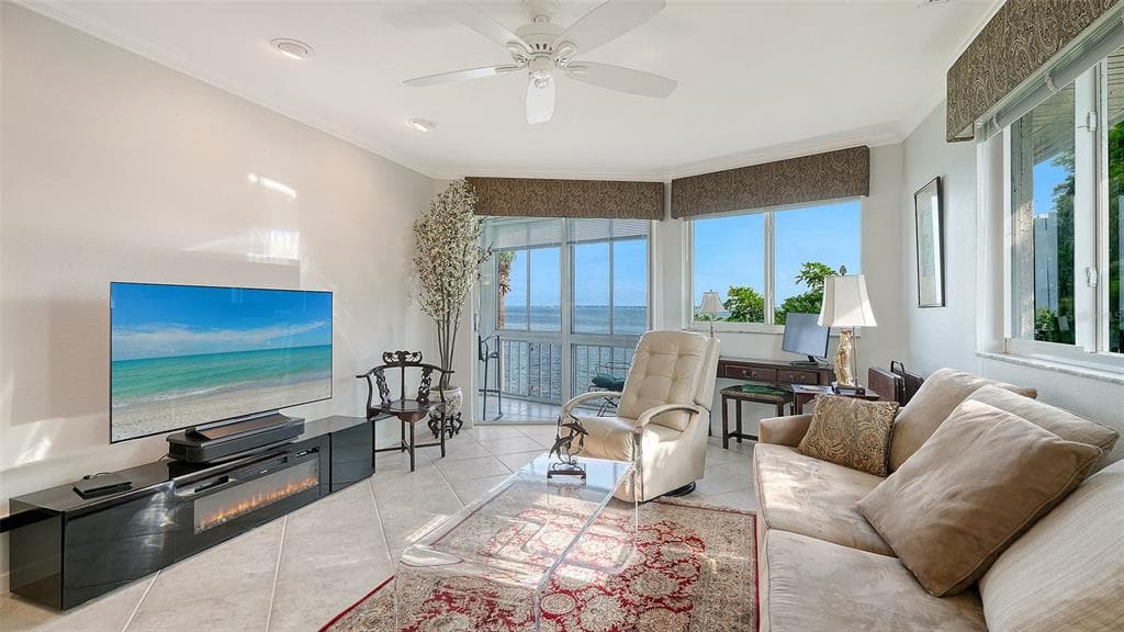 777 JOHN RINGLING BOULEVARD 36 photo 4