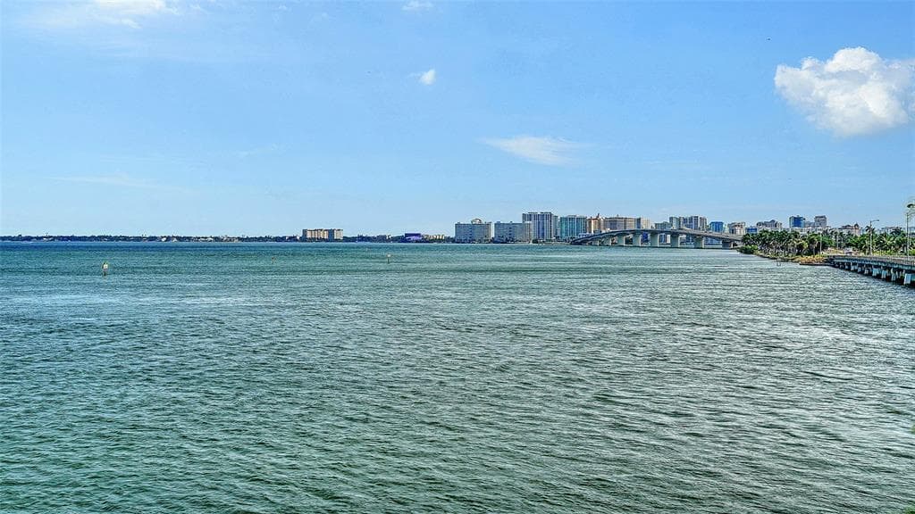 777 JOHN RINGLING BOULEVARD 36 photo 8