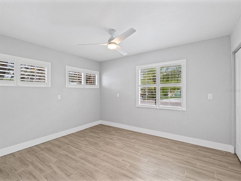 529 80TH AVENUE photo 13