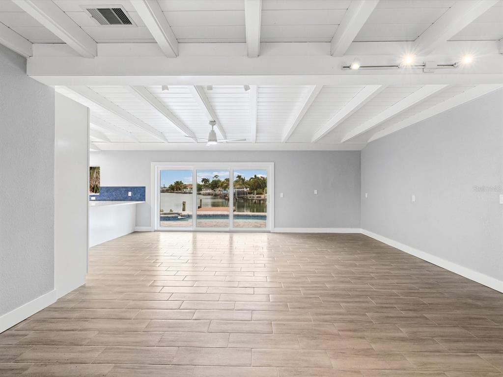 529 80TH AVENUE photo 3