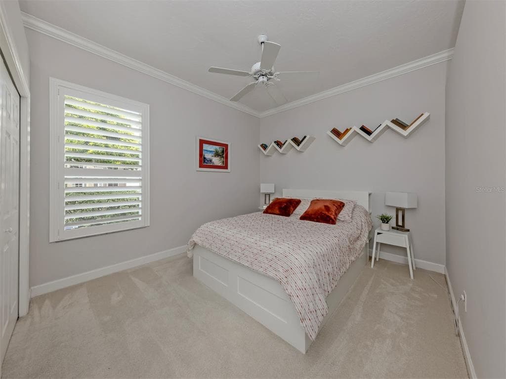 565 FALLBROOK DRIVE photo 25
