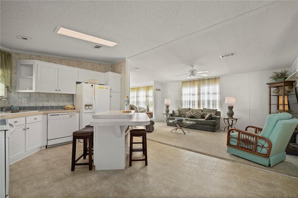 720 DANIA COURT photo 10
