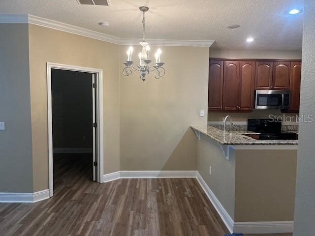 200 RIVERVIEW BEND S 911 photo 6