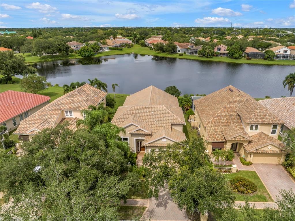 9724 SAGO POINT DRIVE photo 5