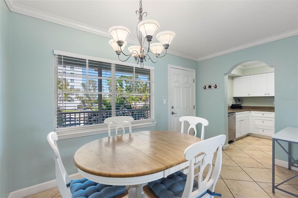19417 GULF BOULEVARD B204 photo 18